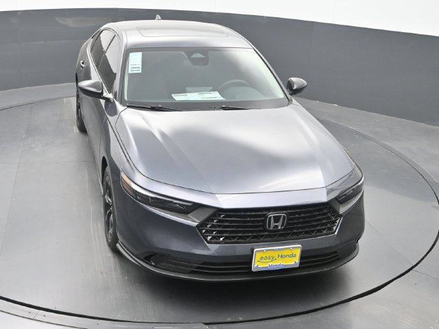 Used 2025 Honda Accord SE image 17