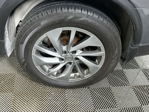 Used 2015 Nissan Rogue SL w/ SL Premium Package AWD/4WD image 11