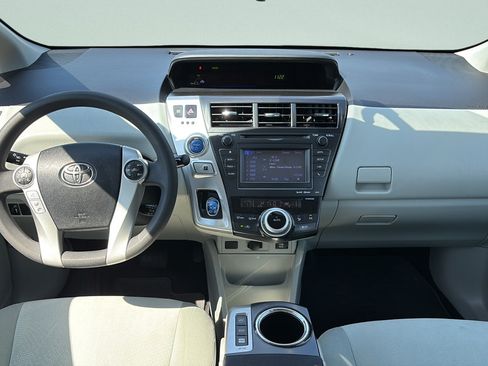 Used 2012 Toyota Prius V Three FWD image 12