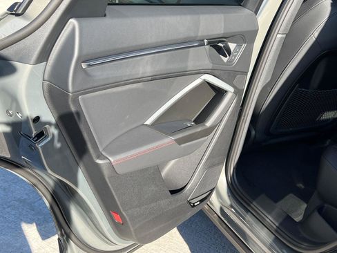 New 2025 Audi Q3 2.0T Premium Plus image 16