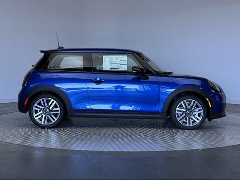 New 2026 MINI Cooper S FWD image 10