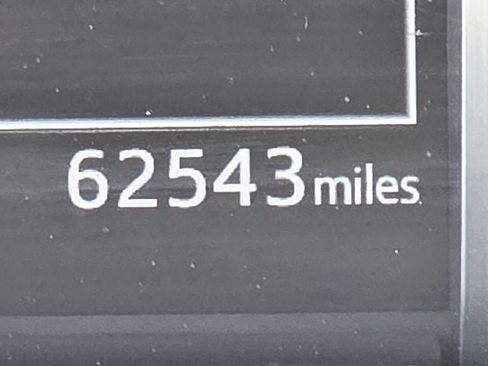 Used 2020 Toyota 4Runner Limited RWD image 29