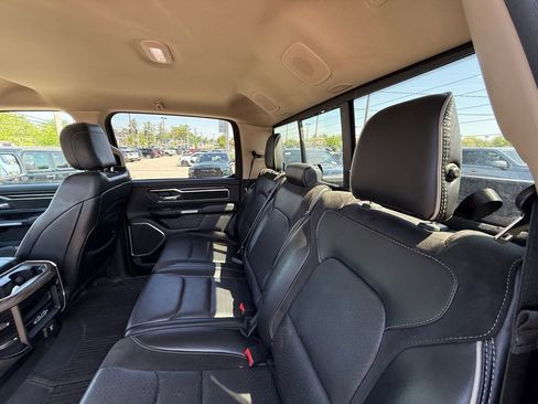 Used 2019 RAM 1500 Laramie image 27