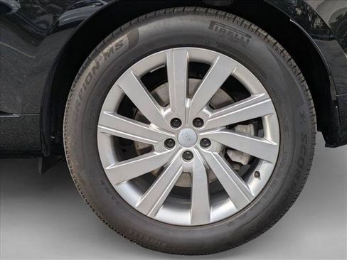Certified 2025 Land Rover Range Rover SE AWD/4WD image 25