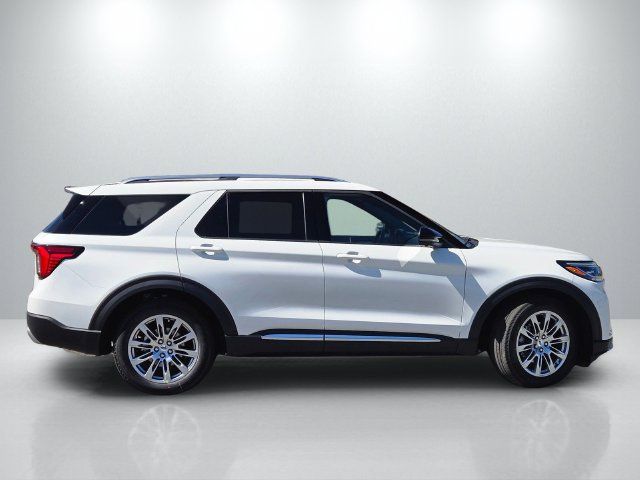 New 2026 Ford Explorer Platinum RWD image 4