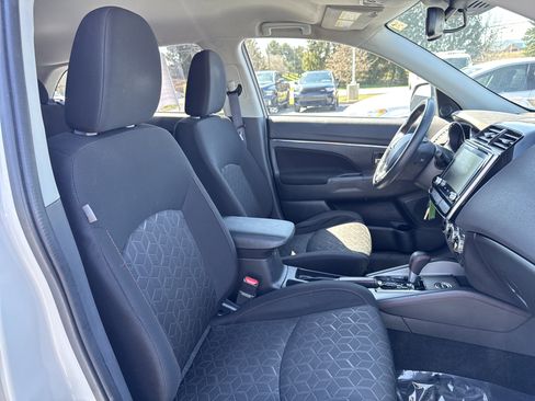 Used 2021 Mitsubishi Outlander Sport ES image 15