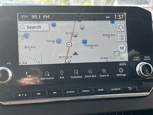 Used 2024 Mitsubishi Outlander FWD image 26