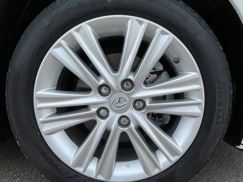 Used 2013 Lexus ES 350 w/ Premium Pkg FWD image 14