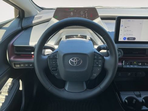 Certified 2024 Toyota Prius Prime FWD image 12