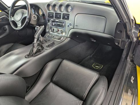 Used 2002 Dodge Viper RT/10 RWD image 20