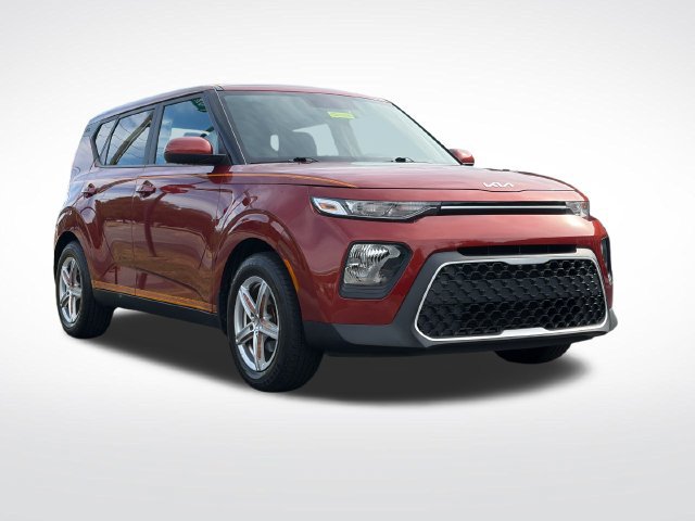 Certified 2022 Kia Soul LX FWD image 4