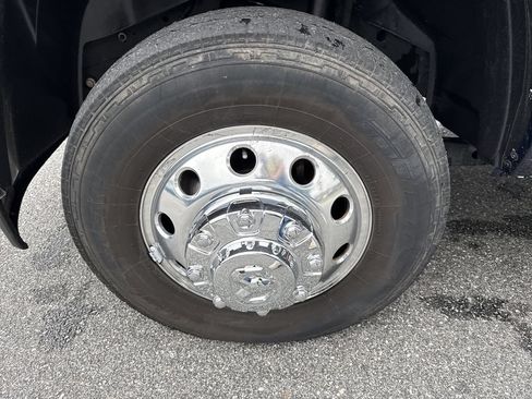 Used 2023 RAM 3500 Laramie AWD/4WD image 11
