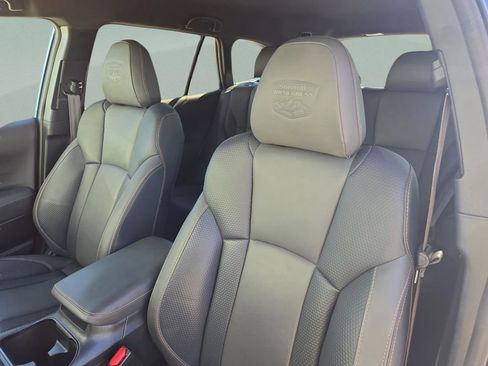 Used 2022 Subaru Outback Wilderness w/ Wilderness Package image 13