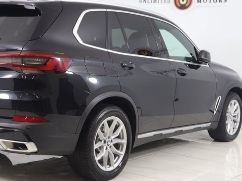 Used 2023 BMW X5 xDrive40i w/ Premium Package AWD/4WD image 45