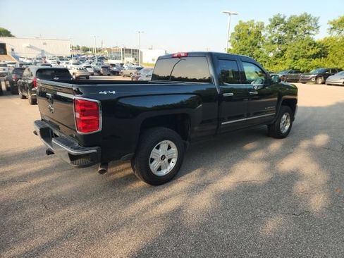 Used 2017 Chevrolet Silverado 1500 LT w/ All Star Edition AWD/4WD image 11
