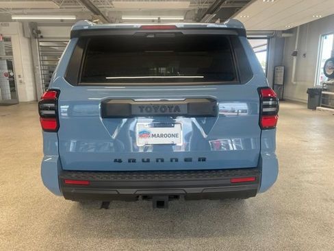 Used 2026 Toyota 4Runner SR5 AWD/4WD image 6