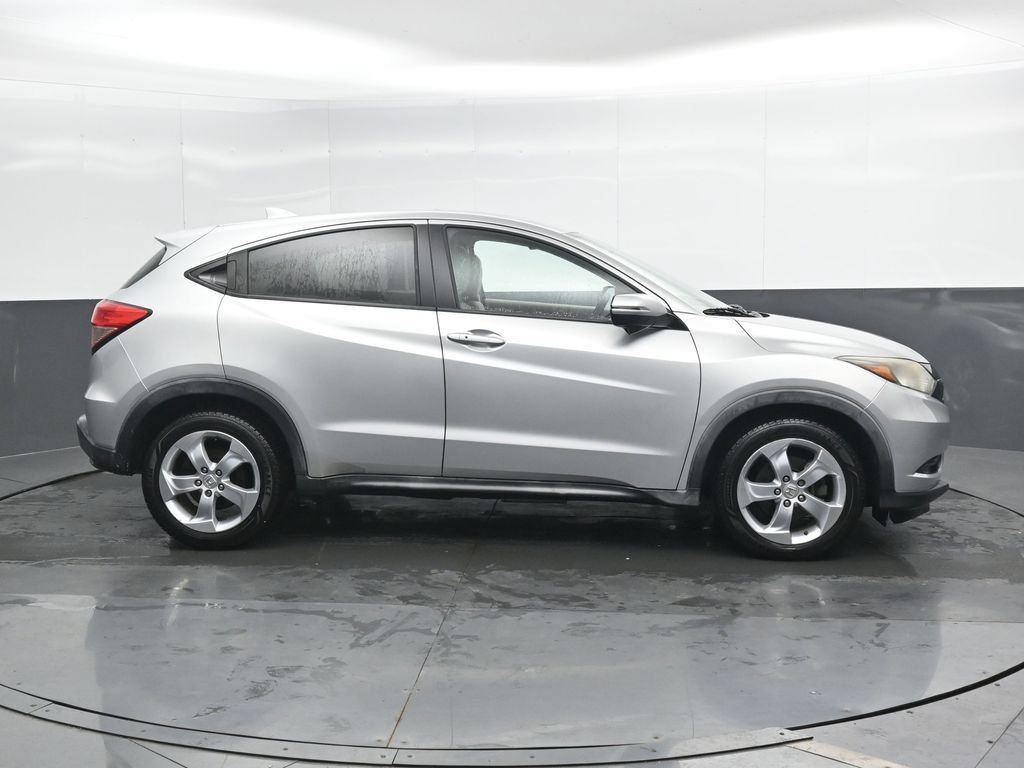Used 2016 Honda HR-V EX image 3
