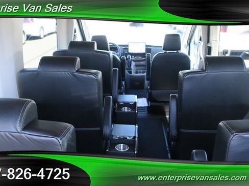 Used 2024 Ford Transit 350 XLT RWD image 13