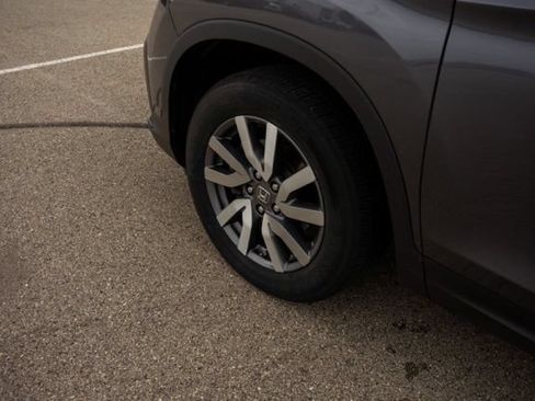Used 2020 Honda Pilot EX image 12