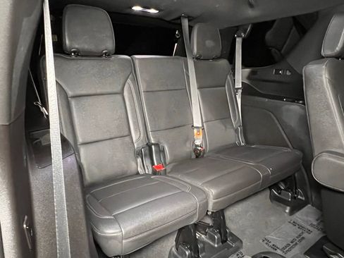 Used 2023 Chevrolet Tahoe Z71 w/ Luxury Package image 16