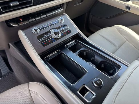 Certified 2021 Lincoln Aviator Reserve w/ Elements Package Plus RWD image 26