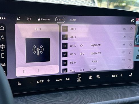 New 2026 Audi Q5 Premium image 17