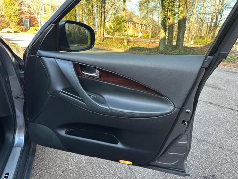 Used 2015 INFINITI QX50 Journey w/ Premium Package image 39