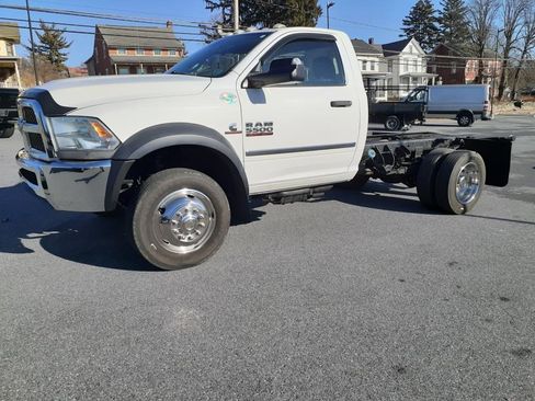 Used 2015 RAM 5500 Tradesman w/ Power & Remote Entry Group image 1