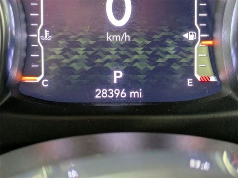 Certified 2021 Jeep Wrangler Unlimited Rubicon w/ Trailer Tow Package image 21