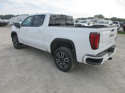 New 2026 GMC Sierra 1500 AT4 w/ AT4 Premium Package AWD/4WD image 10