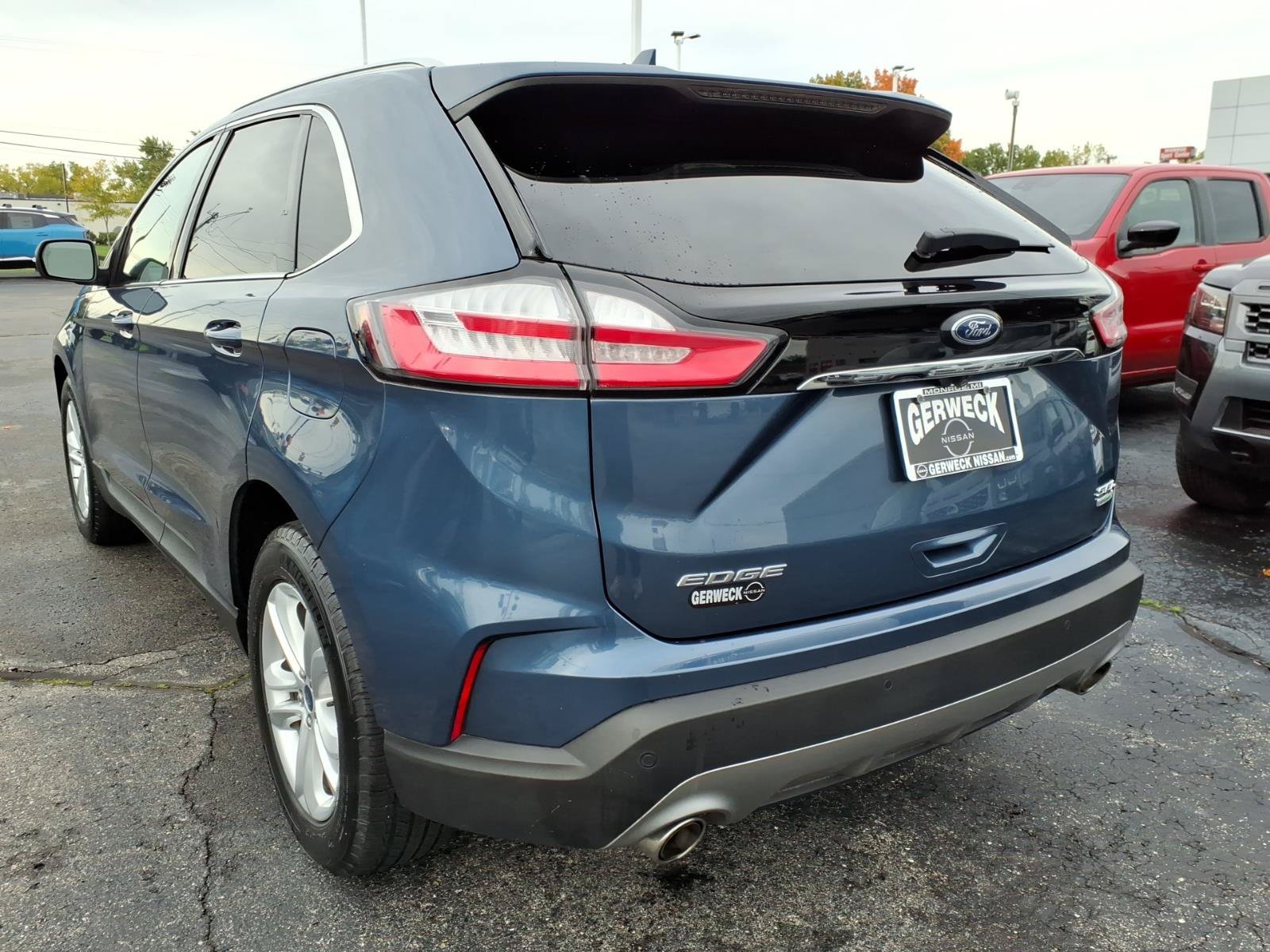 Used 2019 Ford Edge SEL w/ Equipment Group 201A FWD image 6