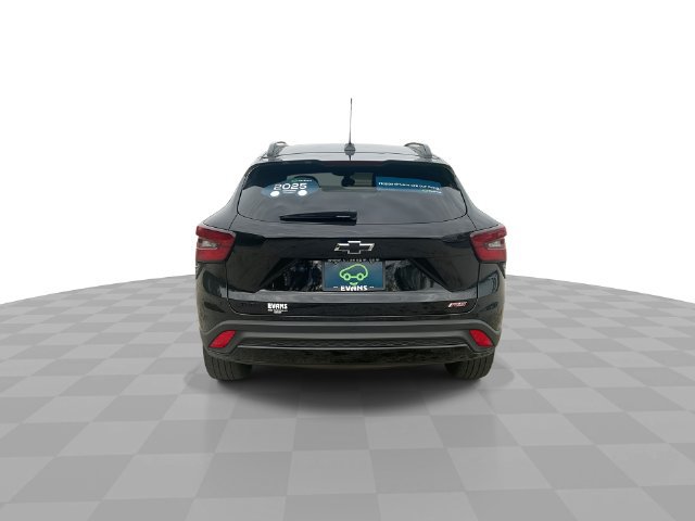 Certified 2025 Chevrolet Trax RS w/ Sunroof Package FWD image 7