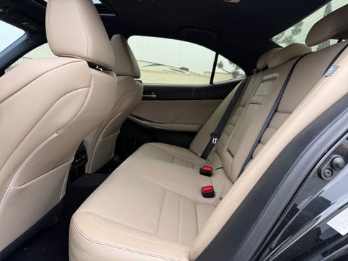 Used 2017 Lexus IS 350 image 15