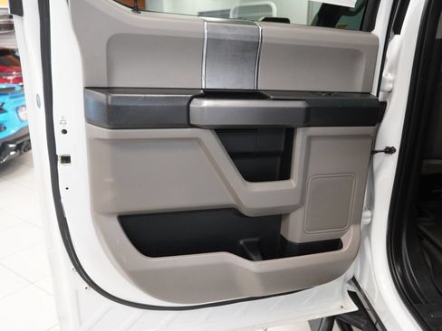 Used 2015 Ford F150 XLT w/ Equipment Group 302A Luxury AWD/4WD image 25