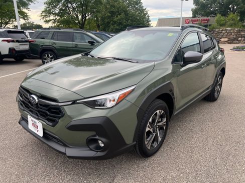 Certified 2026 Subaru Crosstrek 2.5i Premium AWD/4WD image 3