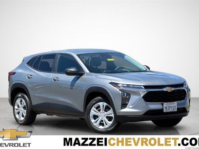 Used 2024 Chevrolet Trax LS w/ Driver Confidence Package