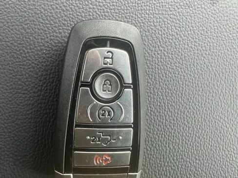 New 2026 Ford F250 Lariat w/ Black Appearance Package image 14