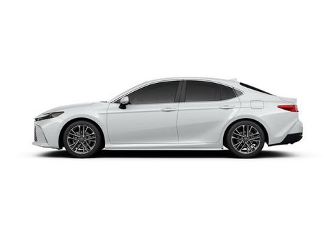 Used 2026 Toyota Camry XLE FWD image 4