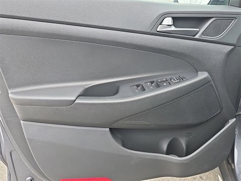 Used 2017 Hyundai Tucson SE image 13