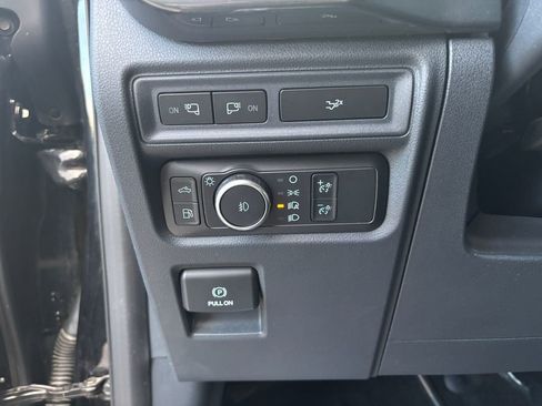 Used 2022 Ford F150 XLT w/ Equipment Group 302A High image 23