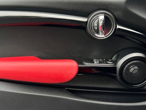 Used 2019 MINI Cooper S FWD image 37