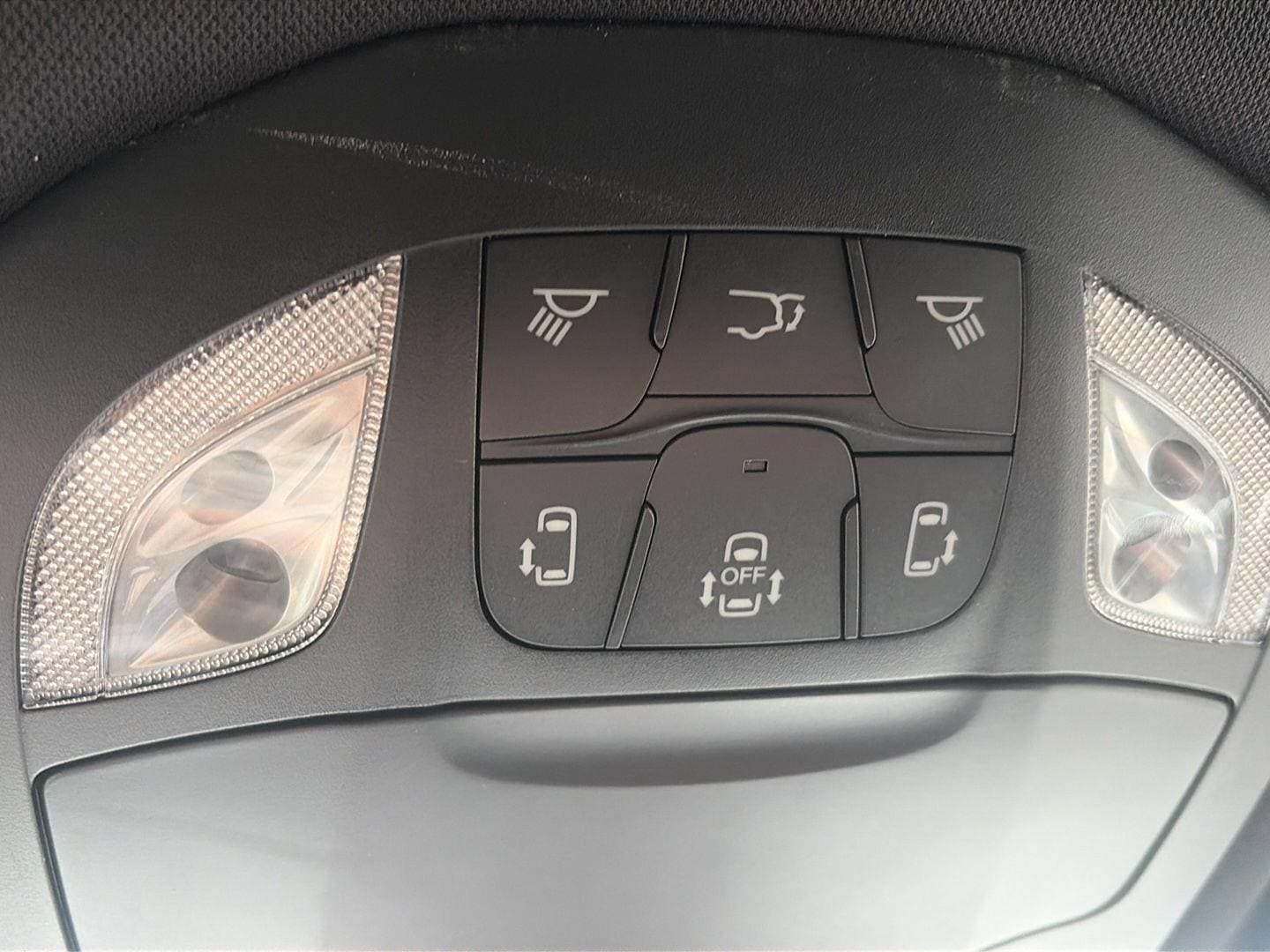 Used 2026 Chrysler Pacifica Select FWD image 25