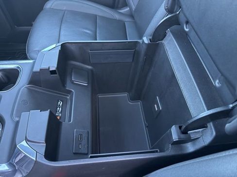 Certified 2022 Chevrolet Silverado 1500 LTZ w/ LTZ Convenience Package II image 26