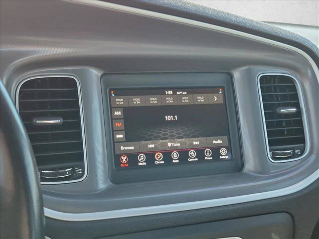 Used 2022 Dodge Charger SXT w/ Leather Interior Group RWD image 13