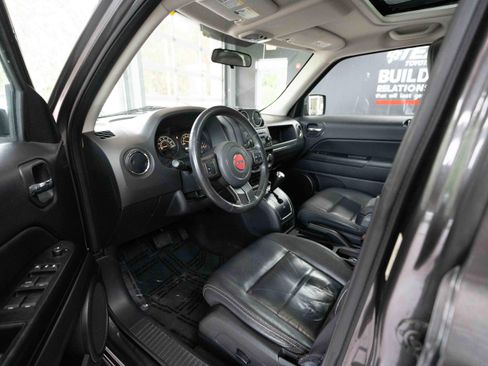 Used 2015 Jeep Patriot High Altitude AWD/4WD image 8