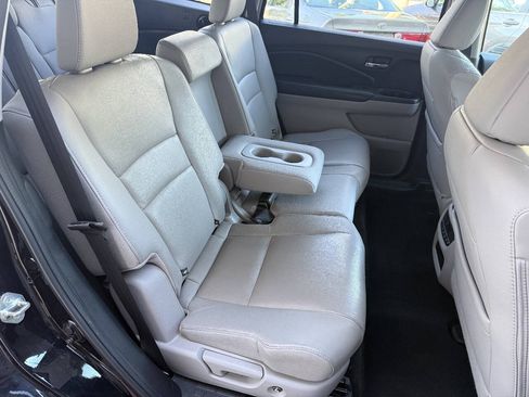 Used 2017 Honda Pilot EX-L image 12