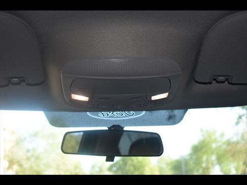 Used 2018 Ford F150 XLT AWD/4WD image 32