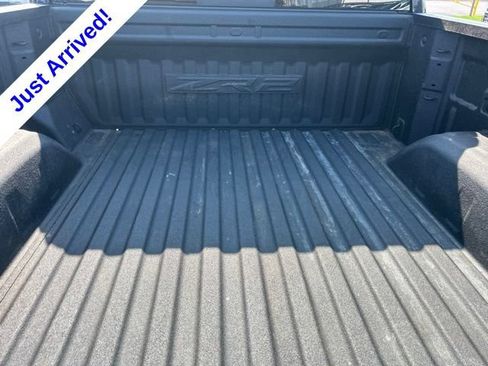 Used 2024 Chevrolet Silverado 1500 ZR2 w/ Technology Package AWD/4WD image 23