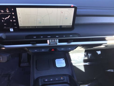 New 2027 Kia Telluride S image 13