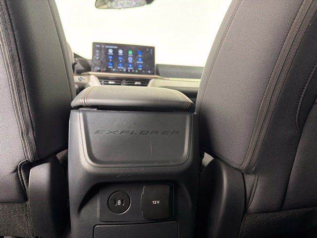 Used 2026 Ford Explorer Active RWD image 31